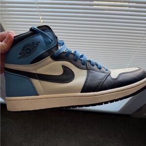 Nike Jordan 1 Obsidian High Top